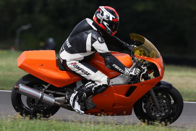 Archiv-2020/36 31.08.2020 Plüss Moto Sport ADR/Freies Fahren/backside